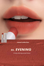 Cargar imagen en el visor de la galería, Zero Matte Lipstick #05 Evening
